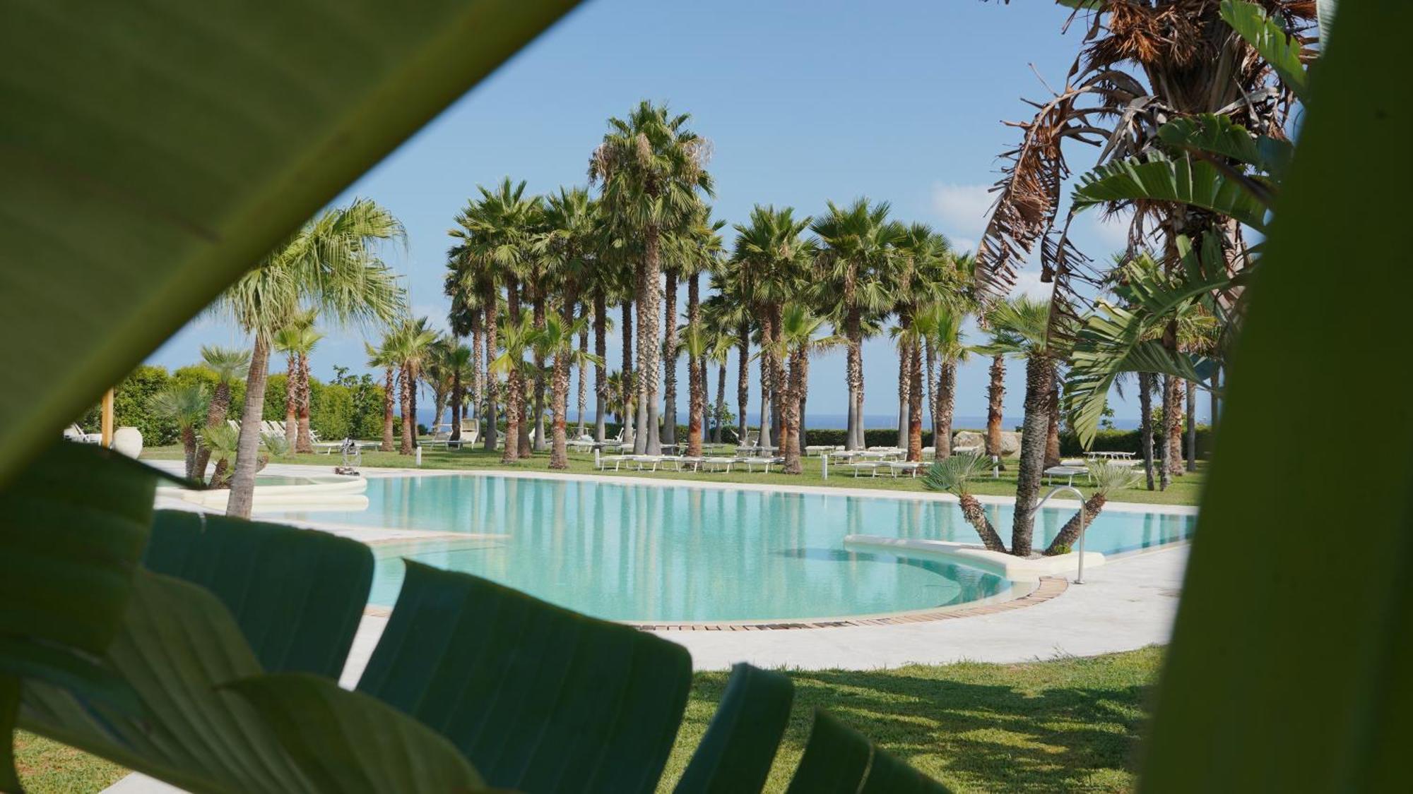 Infinity Resort Tropea Parghelia Bagian luar foto